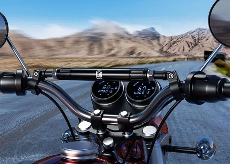 TFT vs LCD for motorcycles